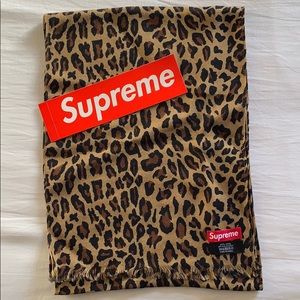 Supreme Scarf